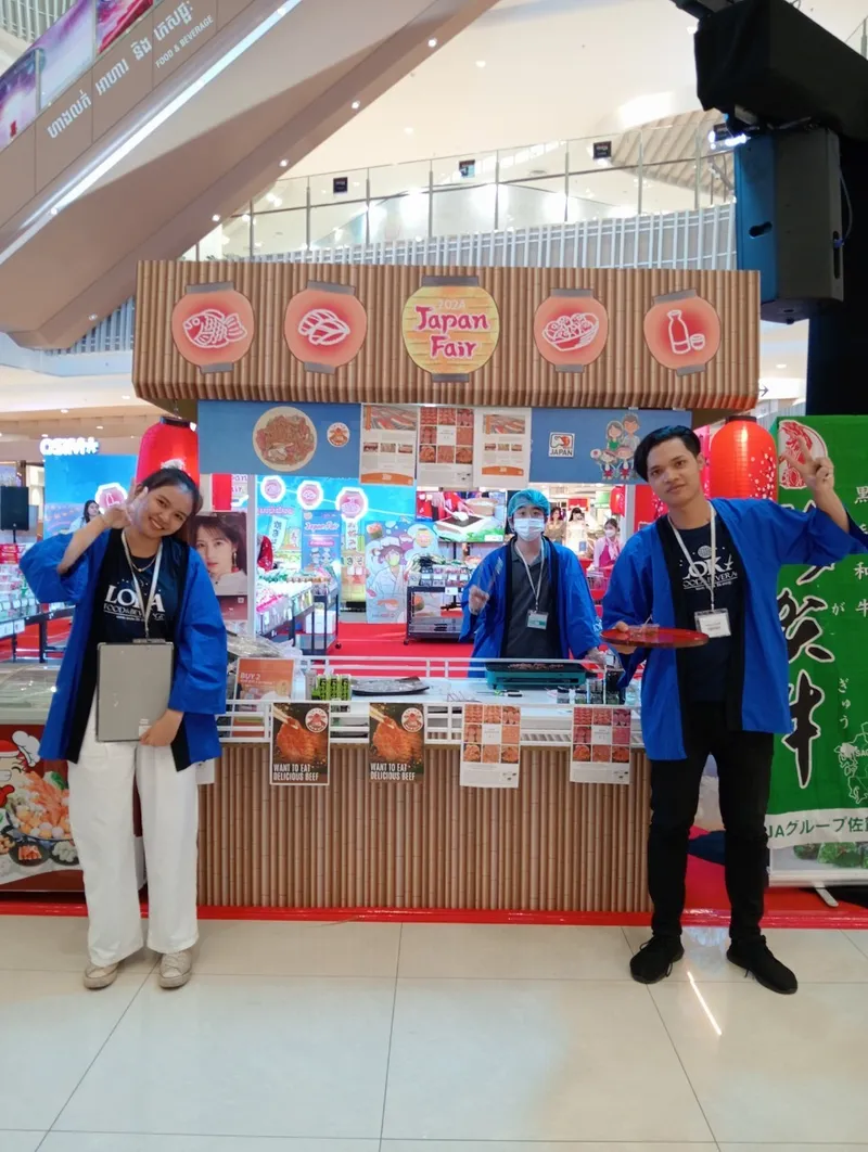 LOKA product tasting event